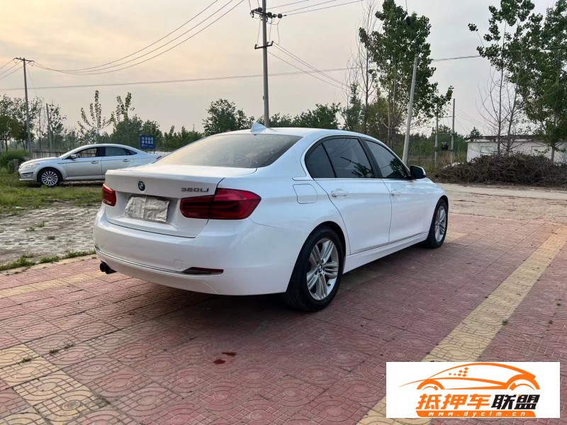  16年寶馬3系轎車 