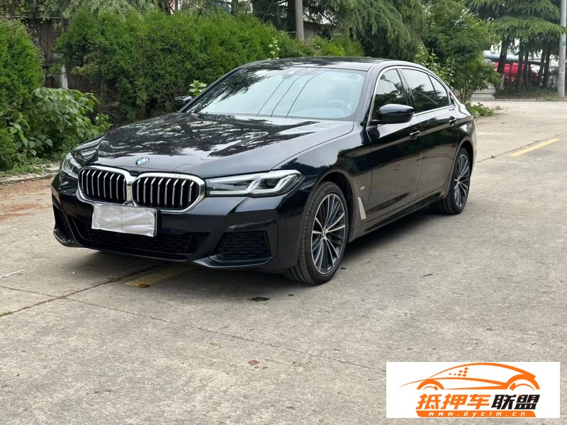  21年寶馬5系轎車 