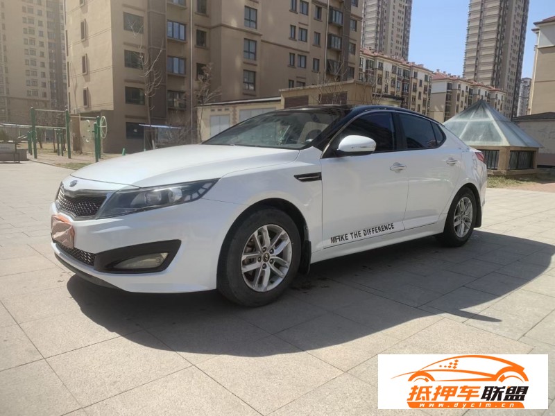  12年起亞K5轎車 