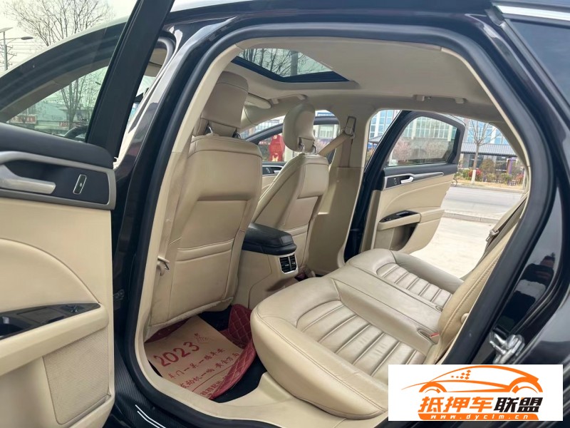  15年福特蒙迪歐轎車 