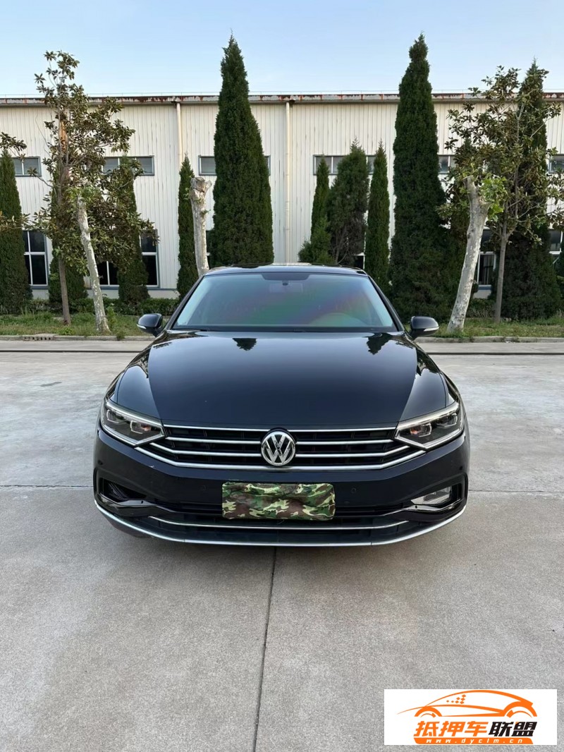  20年大眾邁騰轎車 