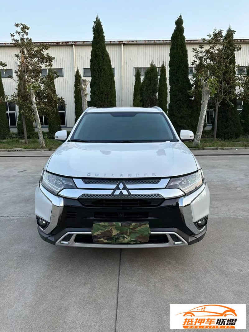  20年三菱歐藍(lán)德轎車 