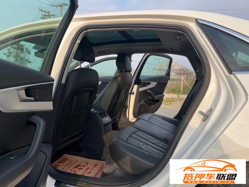  17年奧迪A4SUV 
