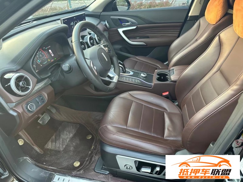  20年長城VV7轎車 