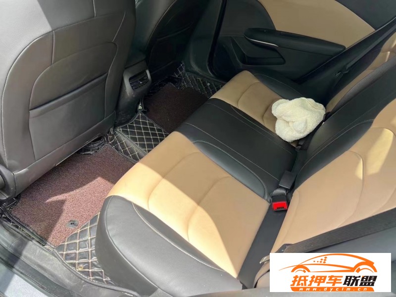  20年雪佛蘭科魯茲轎車 
