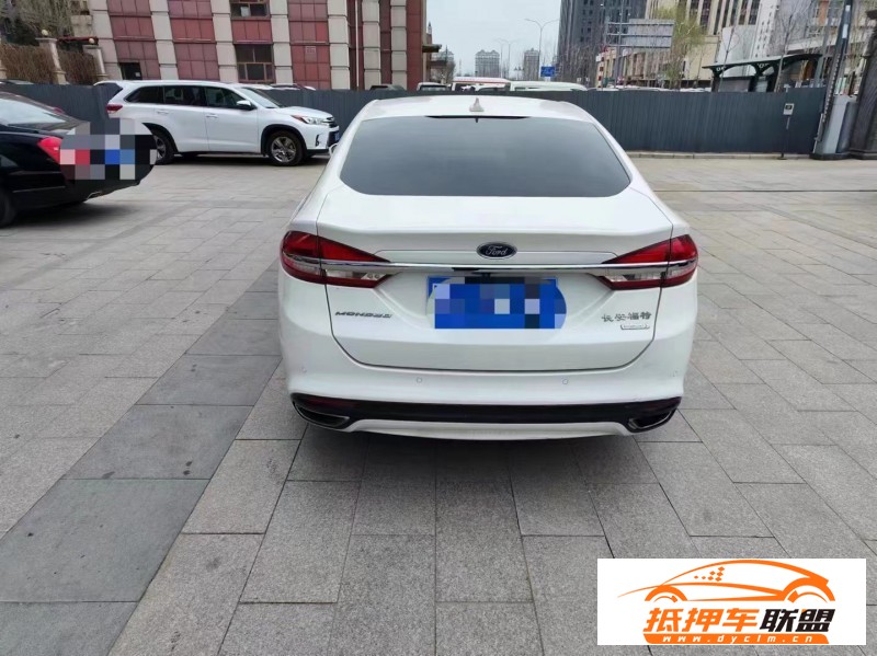  17年福特蒙迪歐轎車 