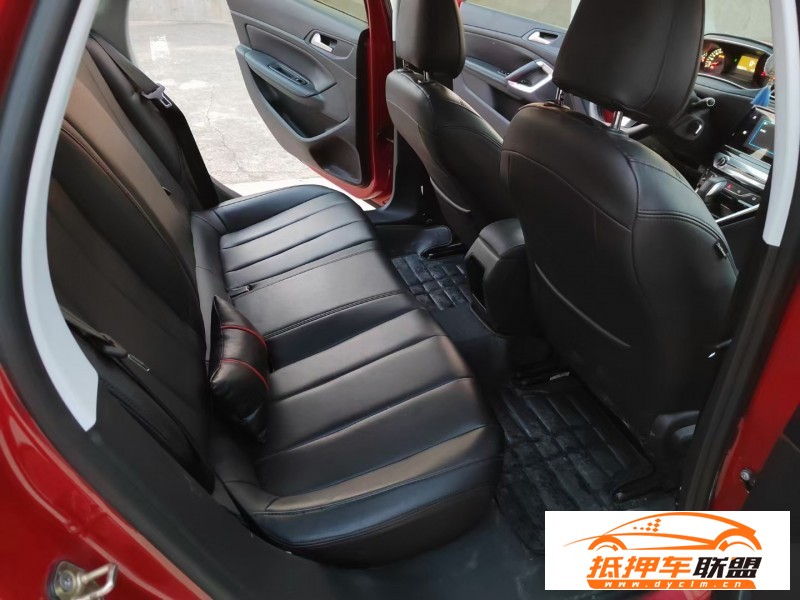  19年標(biāo)致308轎車 