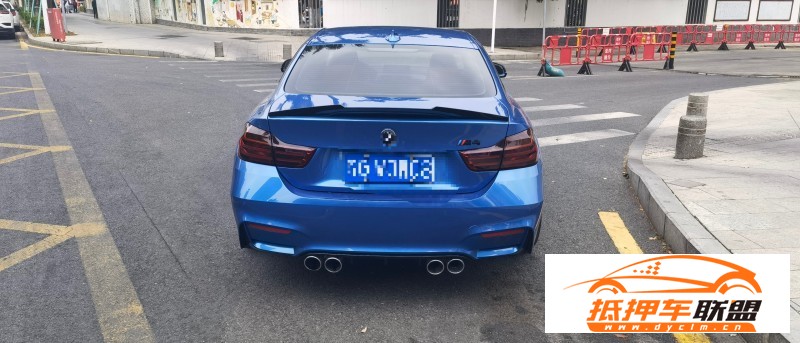  16年寶馬4系轎車 