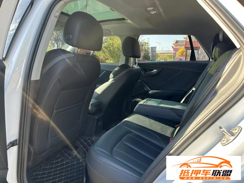  22年奧迪Q2轎車 