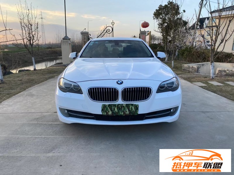  11年寶馬5系轎車 