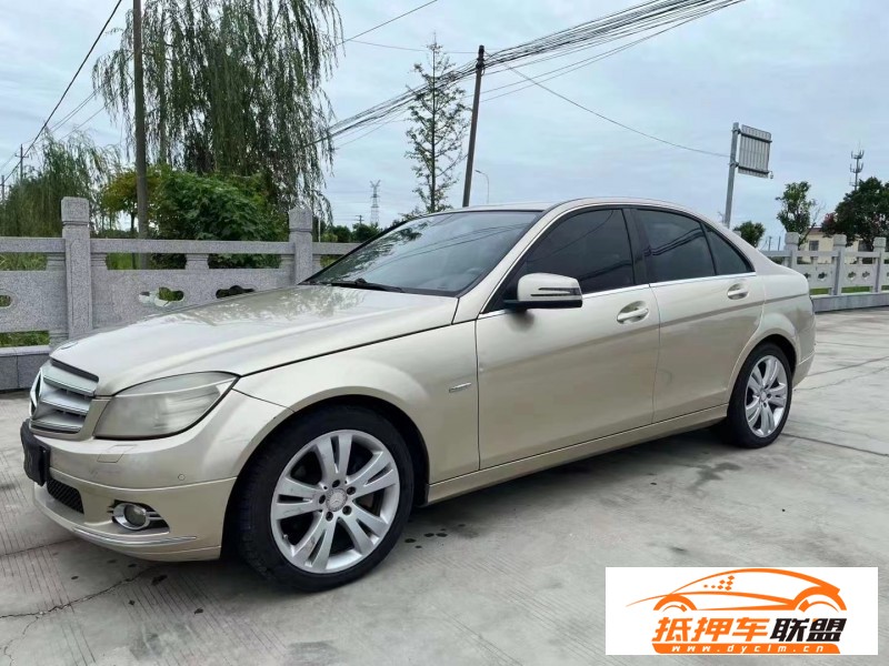  10年奔馳C級轎車 