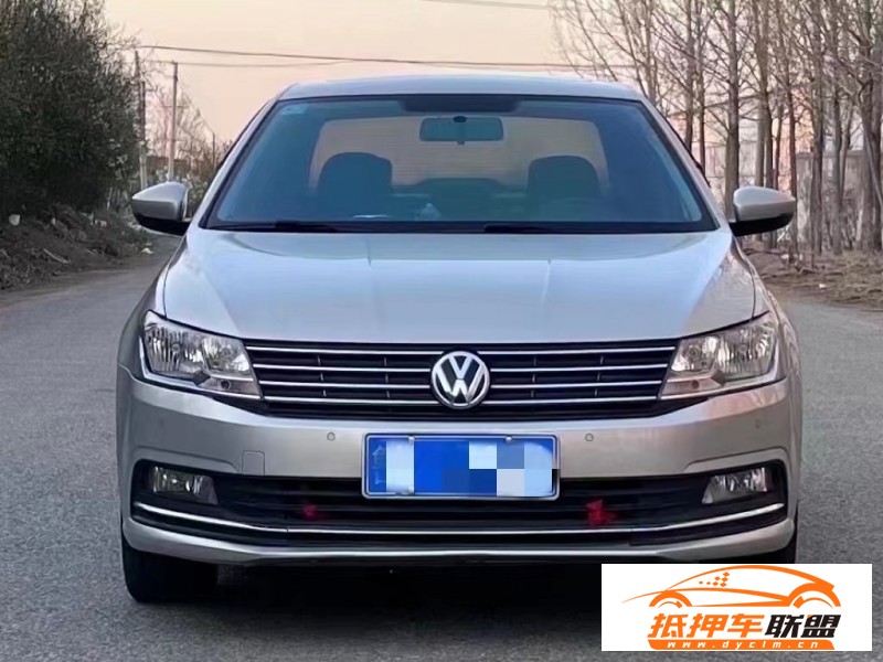  18年大眾朗逸轎車 