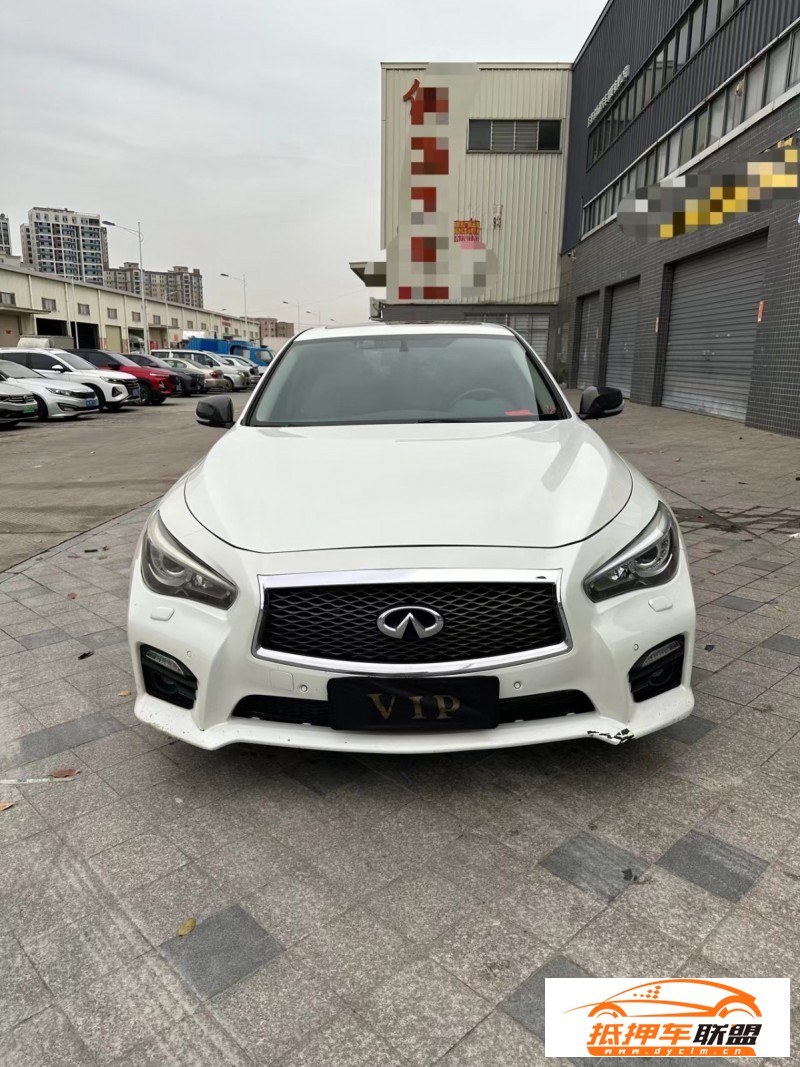  17年英菲尼迪Q50轎車 