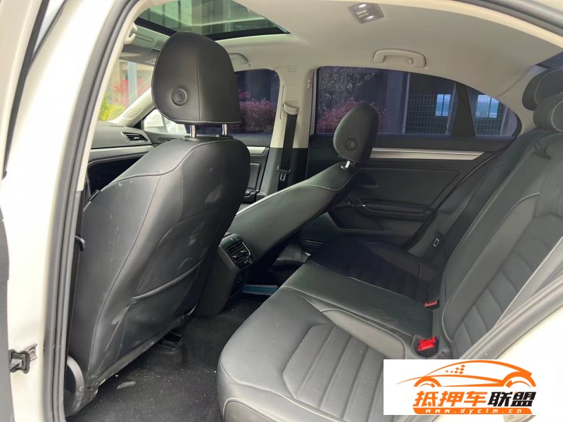  22年大眾凌渡轎車 