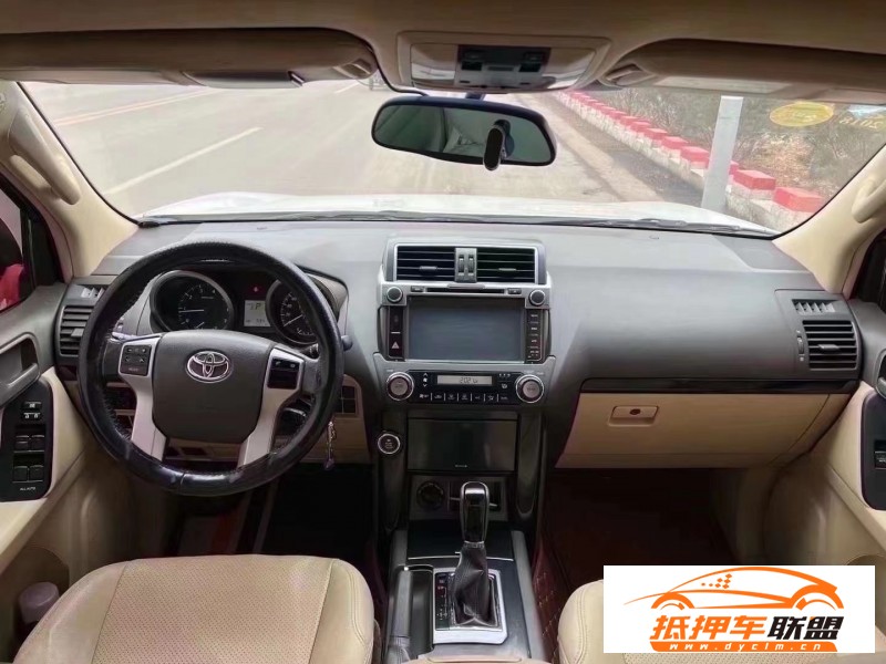  16年豐田普拉多SUV 