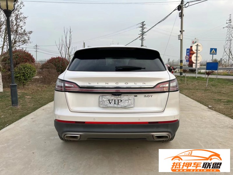  20年林肯航海家轎車 
