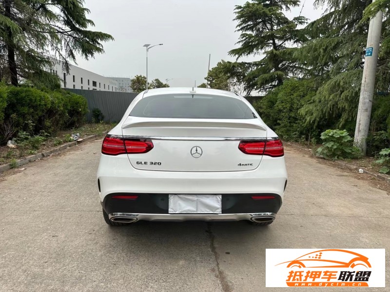  18年奔馳GLE轎車 