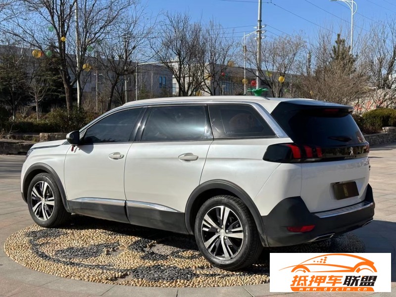  20年標致5008轎車 