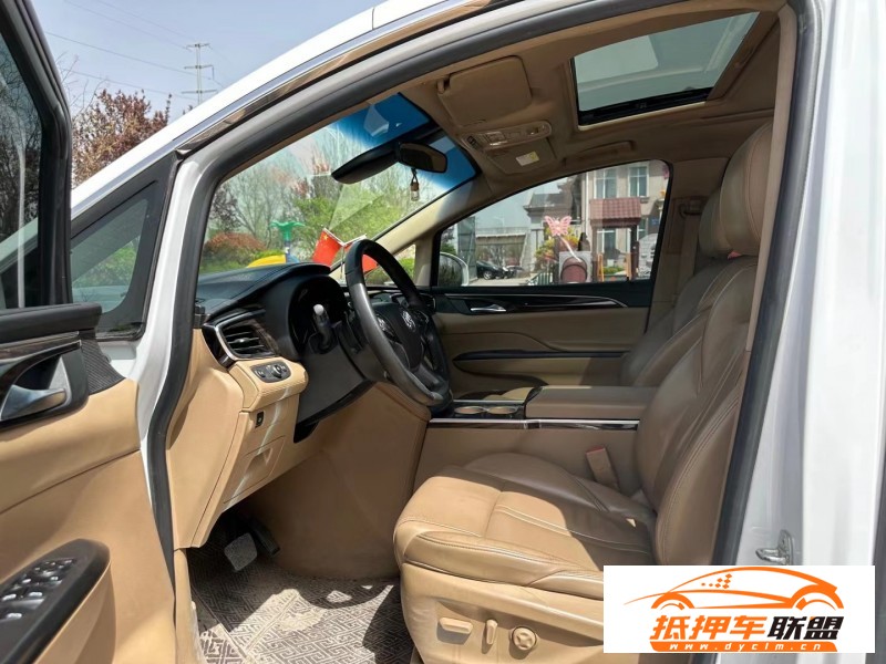  18年別克GL8SUV 