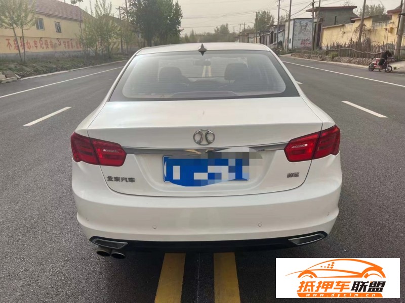  19年北汽紳寶D70轎車 