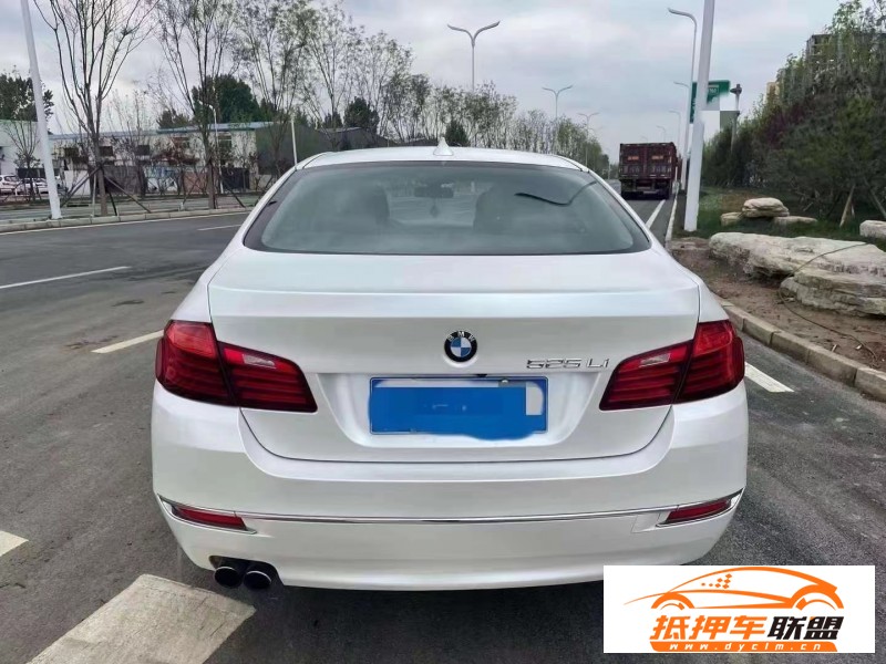  15年寶馬5系轎車 