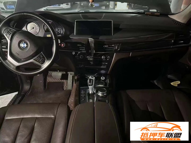  17年寶馬X5轎車 