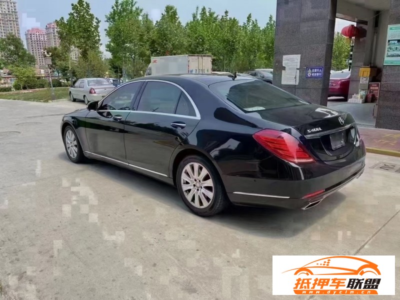  16年奔馳S轎車 