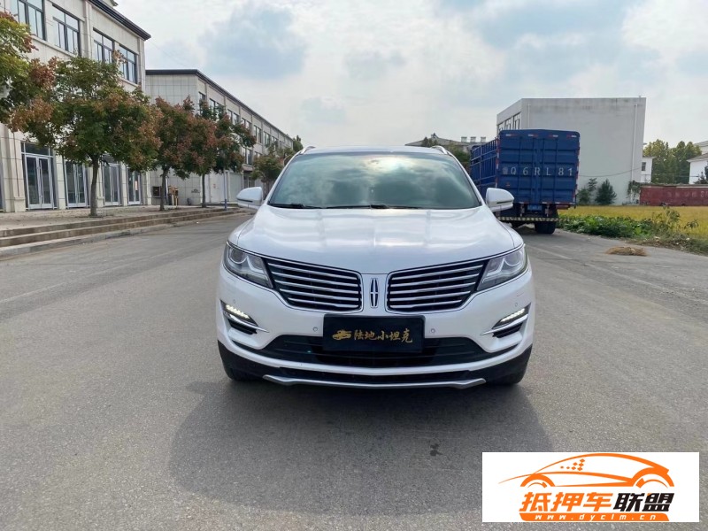  18年林肯MKC轎車 