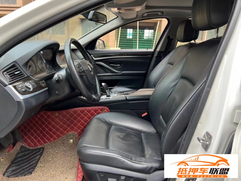  12年寶馬5系轎車 