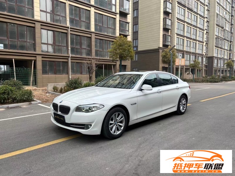  12年寶馬5系轎車 