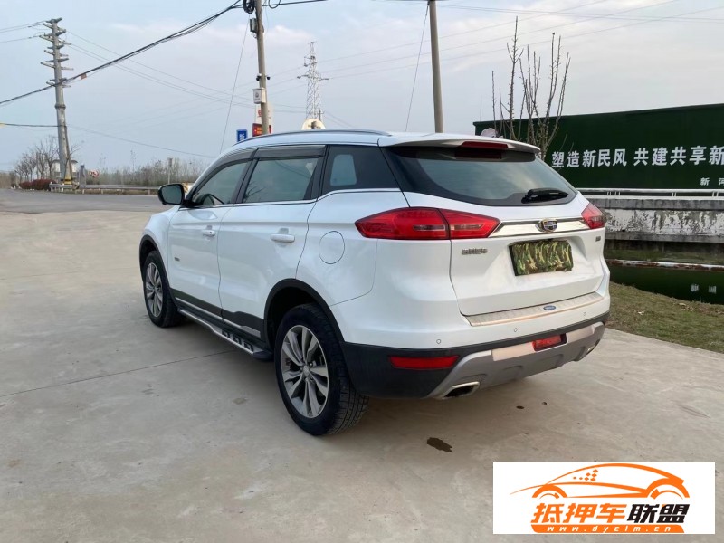  17年吉利博越轎車 