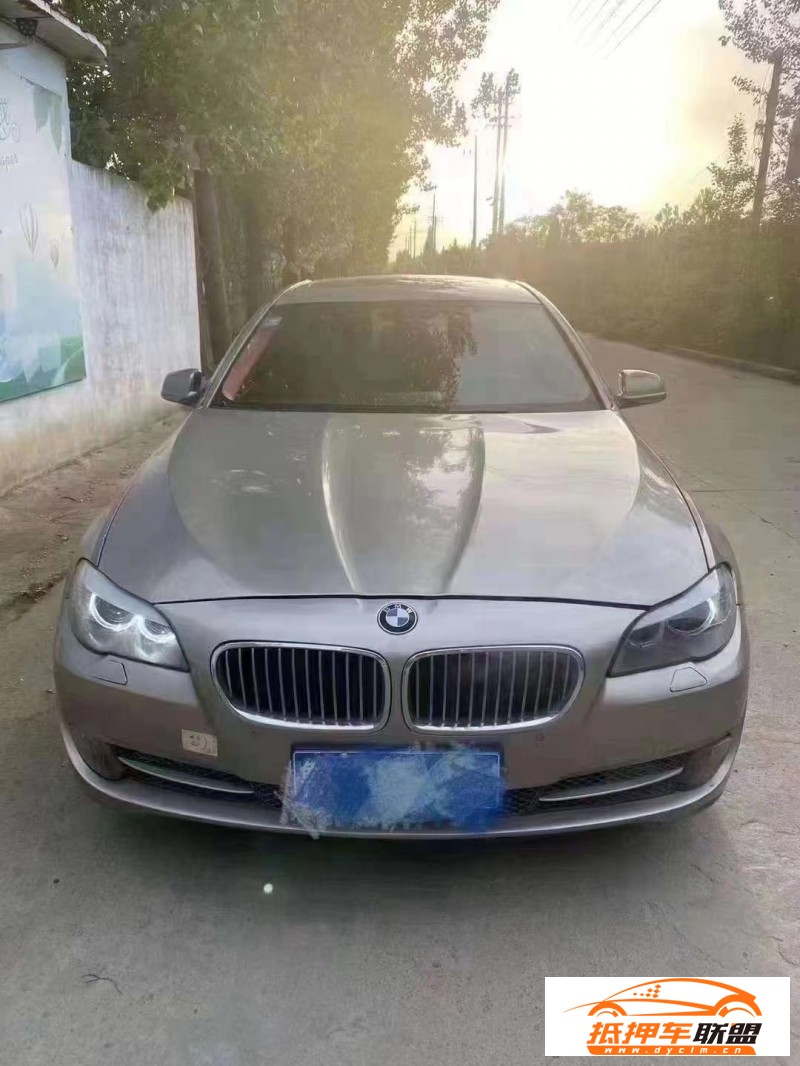  12年寶馬5系轎車 