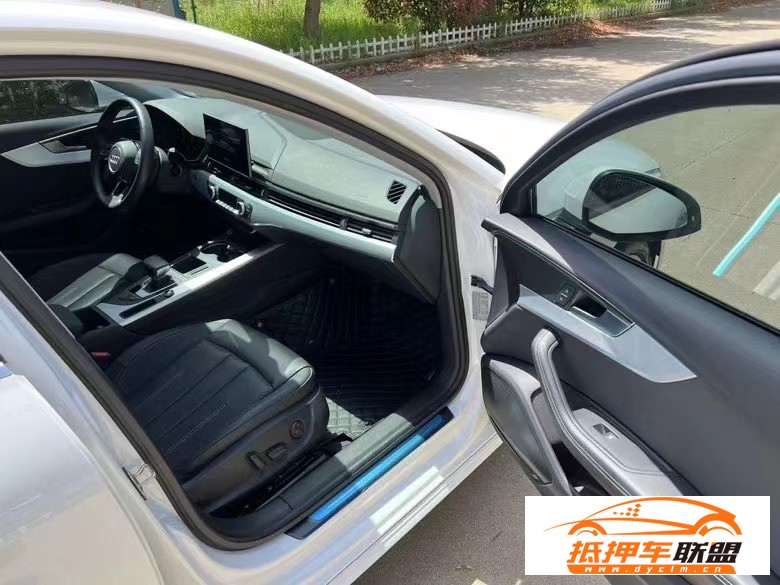  21年奧迪A4L轎車 
