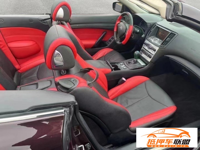  10年英菲尼迪G37轎車 