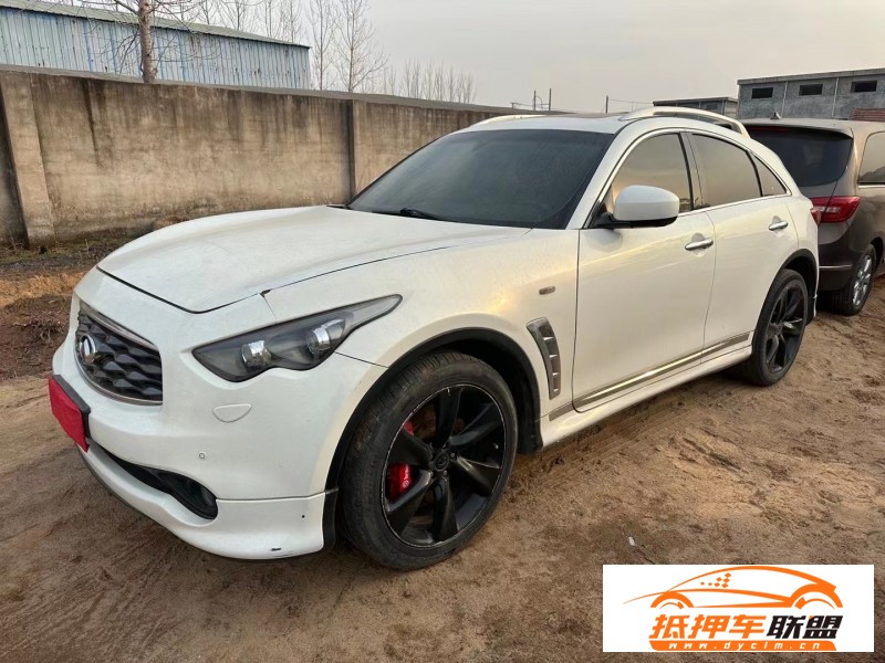  11年英菲尼迪FX35轎車 