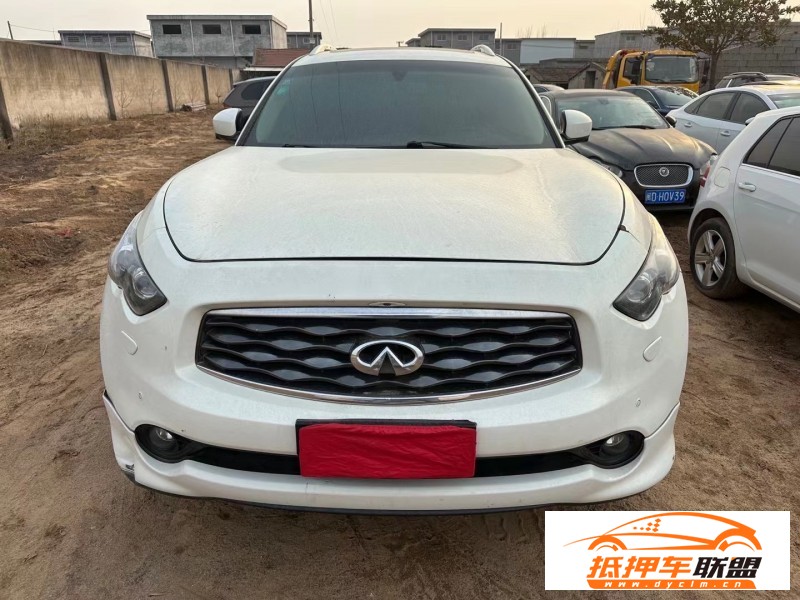  11年英菲尼迪FX35轎車 