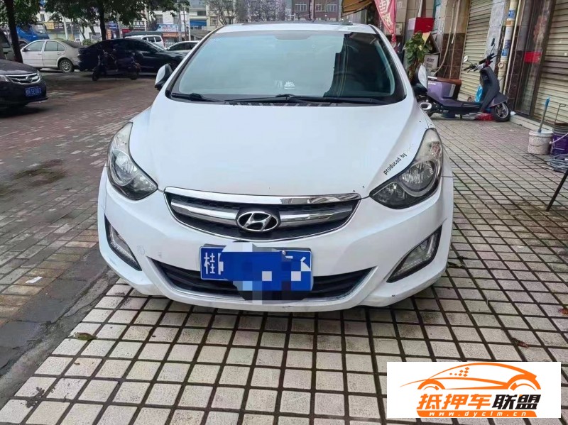  16年現(xiàn)代朗動(dòng)轎車 