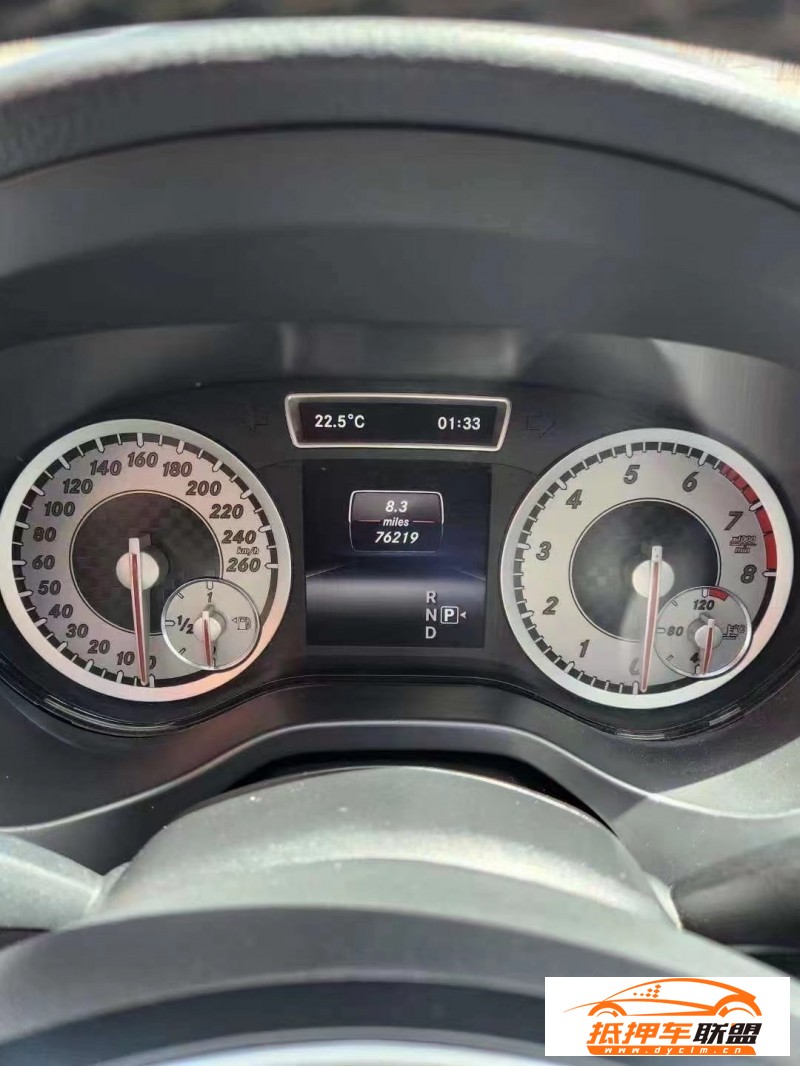  14年奔馳A轎車 