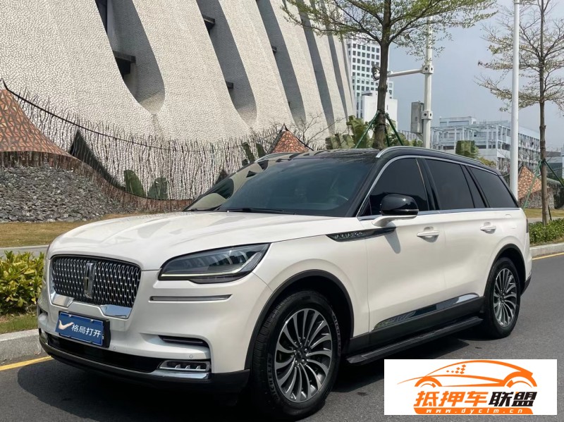  21年林肯飛行家轎車 