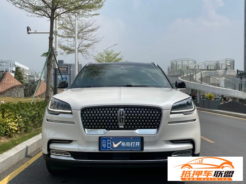  21年林肯飛行家轎車 
