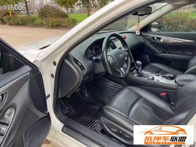  19年英菲尼迪Q50轎車 