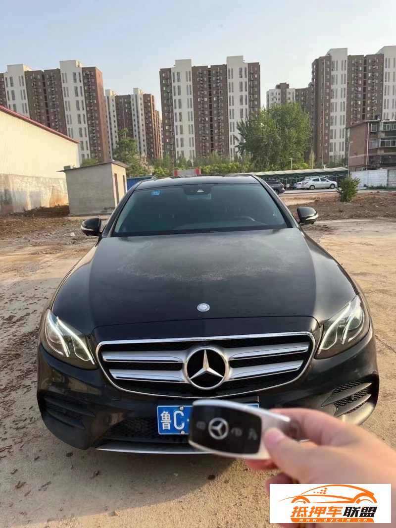  16年奔馳E轎車 