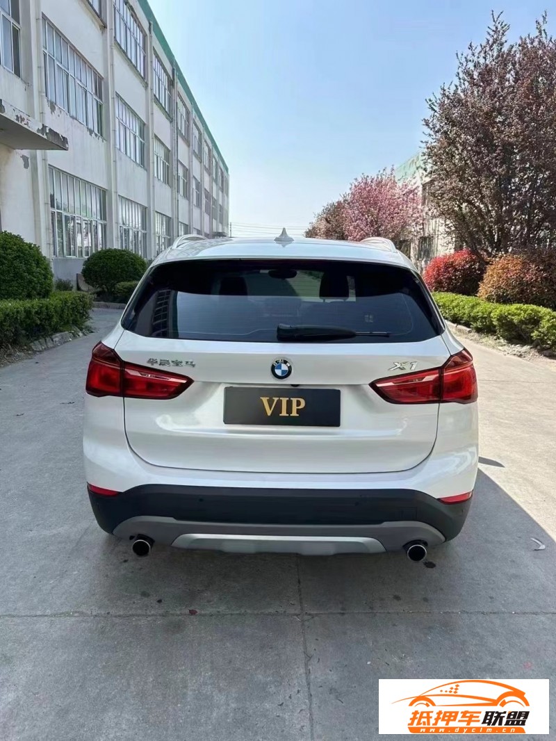  18年寶馬X1轎車 