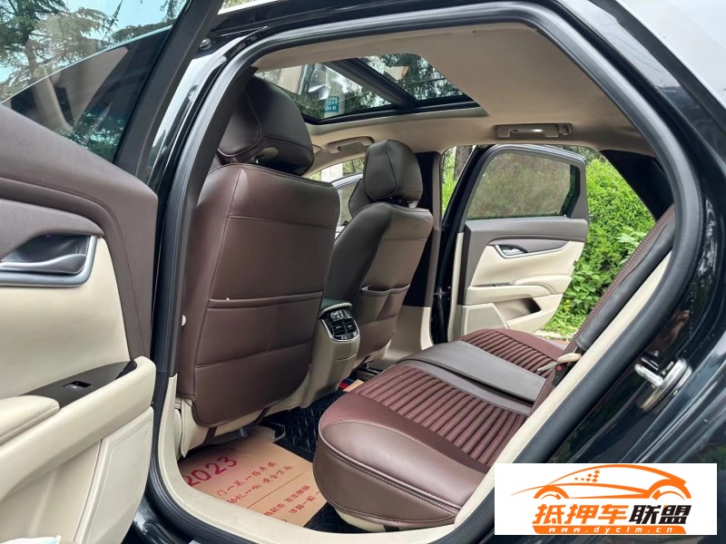  13年凱迪拉克XTS轎車 