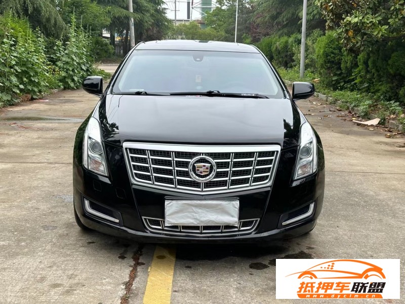  13年凱迪拉克XTS轎車 