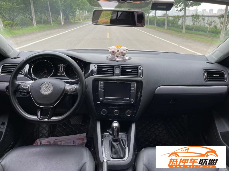  18年大眾速騰轎車 