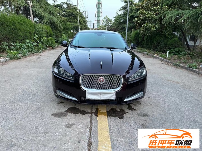  15年捷豹XF轎車 