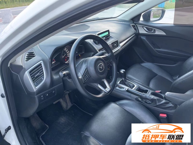  18年馬自達昂克賽拉轎車 