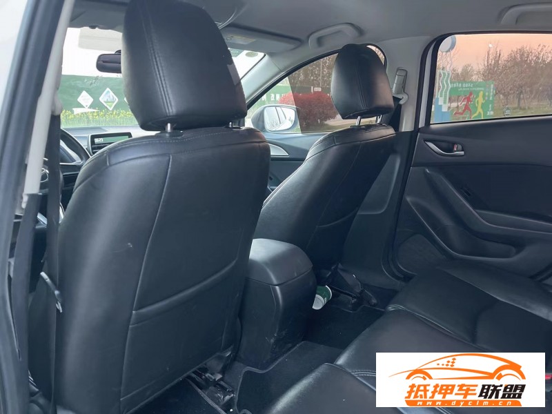  18年馬自達昂克賽拉轎車 