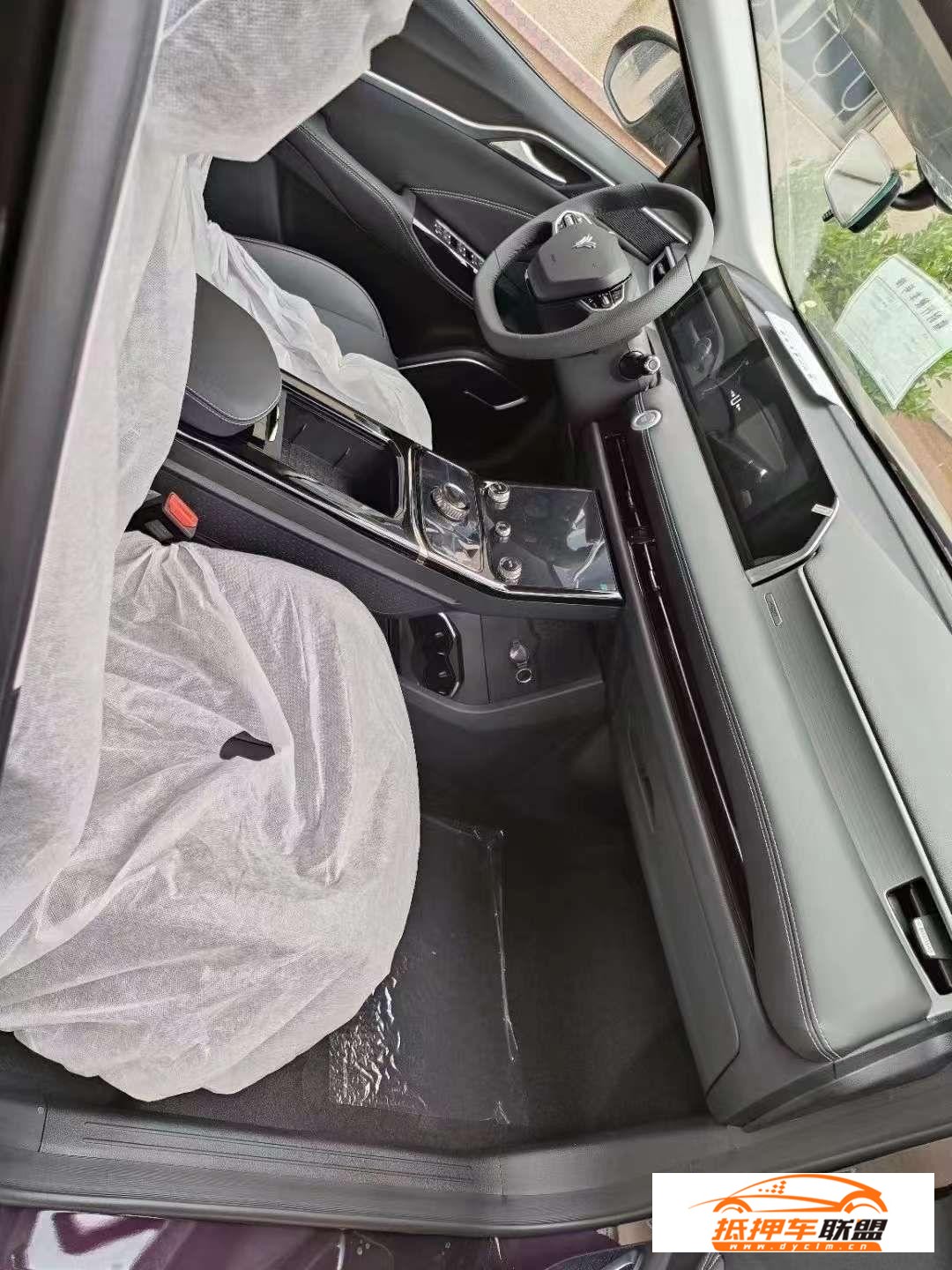 哪吒汽車 哪吒U 2023款 哪吒U-Ⅱ 400 尊享版